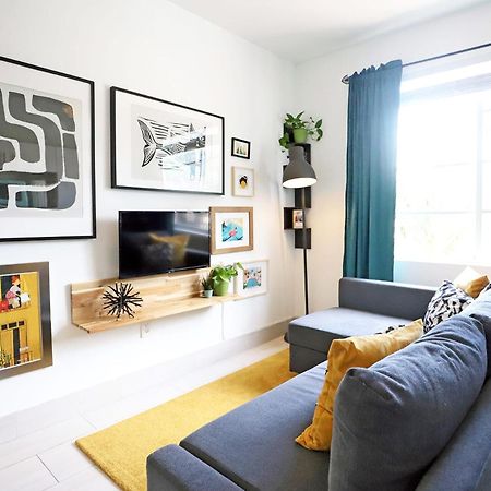 2 Bedroom Apartment 3 Minute Walk To South Beach & Ocean Drive 마이애미 비치 외부 사진