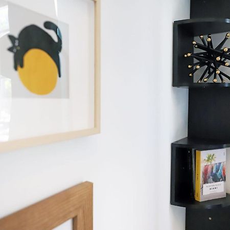2 Bedroom Apartment 3 Minute Walk To South Beach & Ocean Drive 마이애미 비치 외부 사진