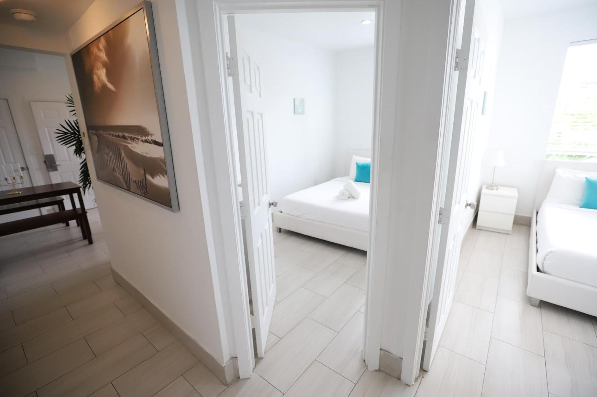 2 Bedroom Apartment 3 Minute Walk To South Beach & Ocean Drive 마이애미 비치 외부 사진