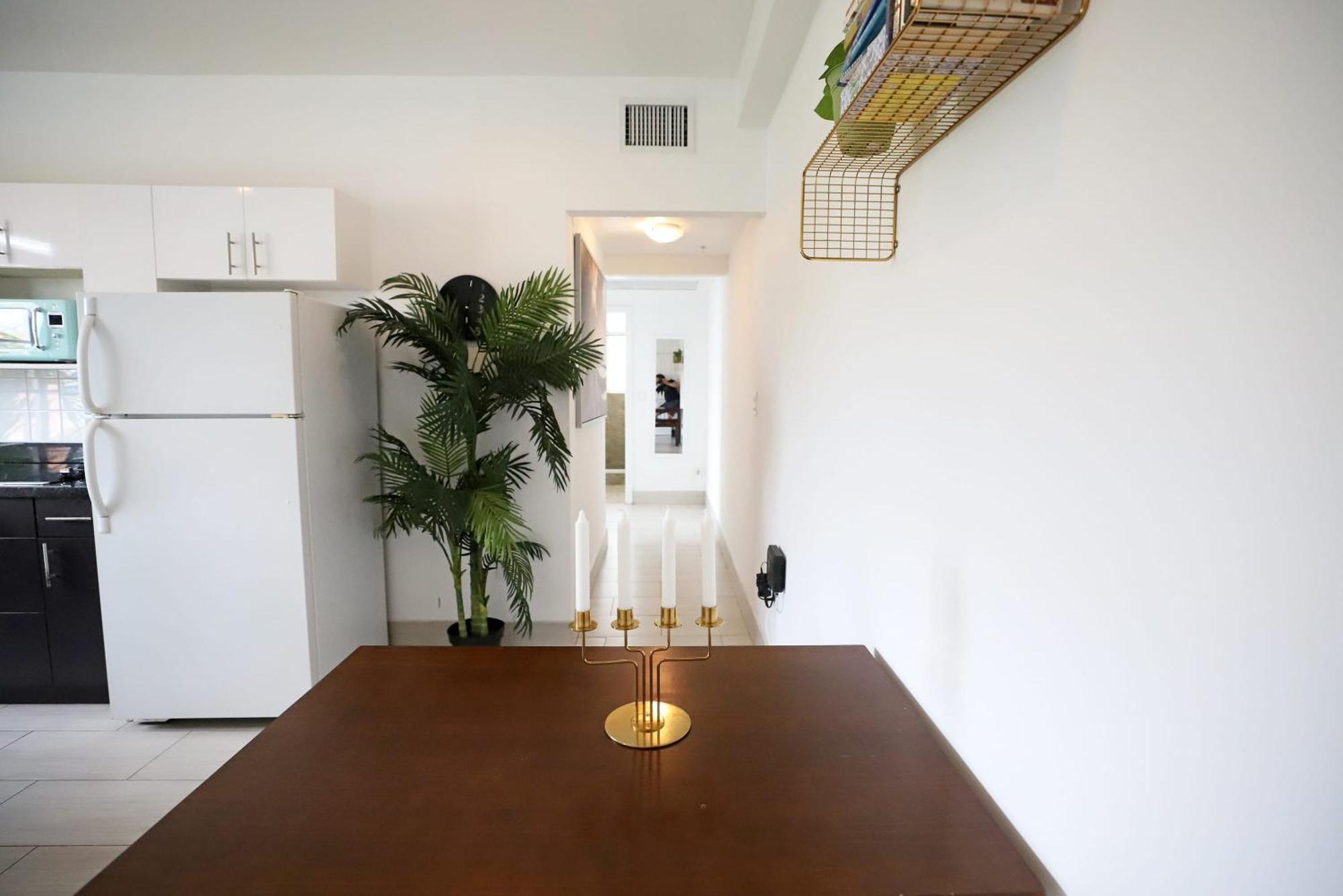2 Bedroom Apartment 3 Minute Walk To South Beach & Ocean Drive 마이애미 비치 외부 사진